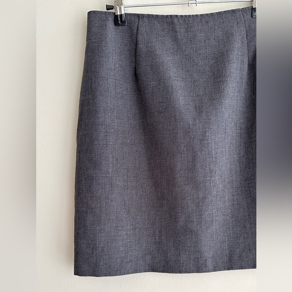 Classic Gray Pencil Skirt, Vintage Juniors Casual Grey Skirt, Size 5/6 - Picture 3 of 14